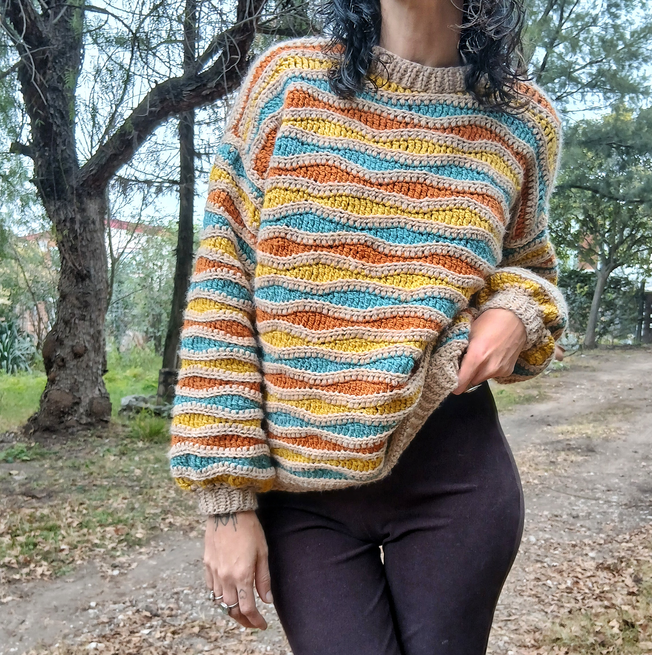Sweater Macarena | Ondas de color a crochet - Imagen 3